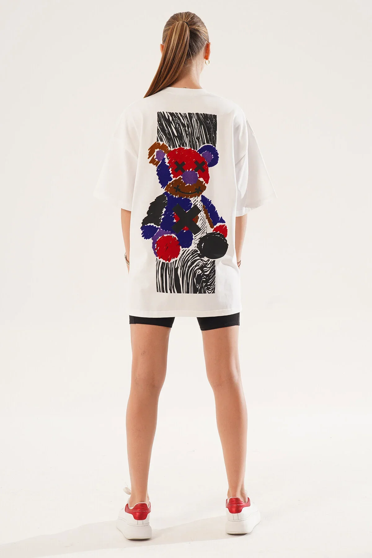 Kadın Kadife Baskılı Beyaz Oversize T-Shirt