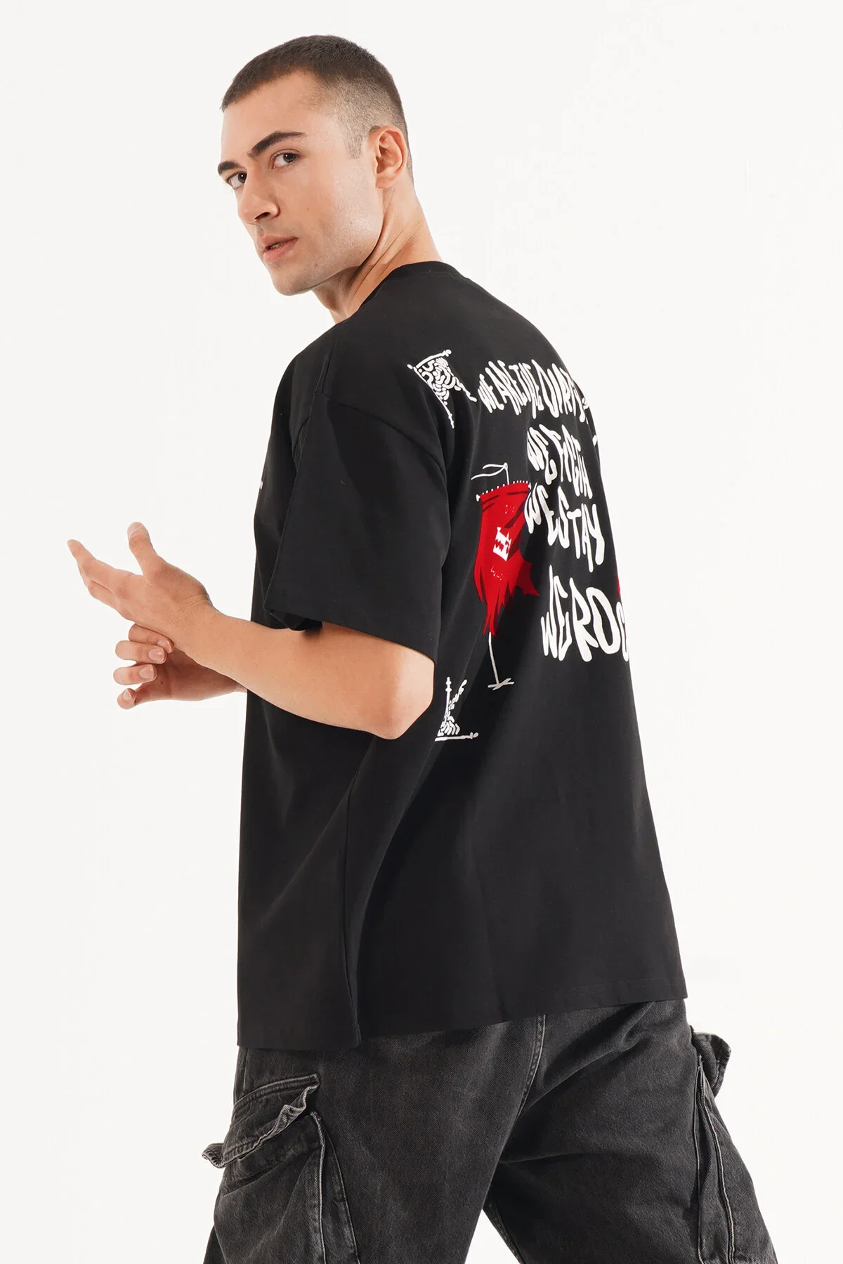 Erkek Kadife Baskılı Siyah Oversize T-Shirt - görsel 4