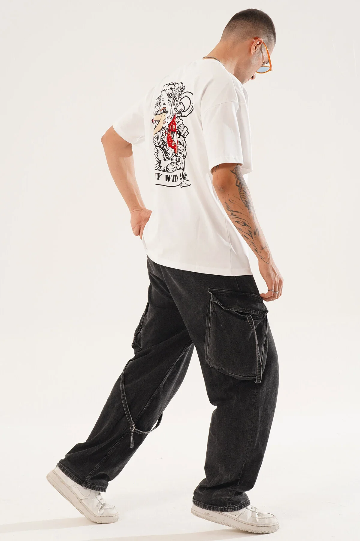 Erkek Kadife Baskılı Beyaz Oversize T-Shirt - görsel 6
