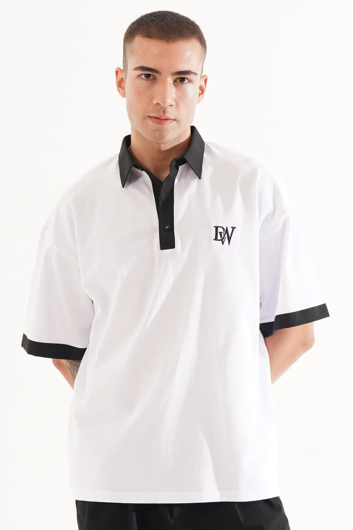 Erkek Oversize Beyaz Polo Yaka T-shirt - görsel 4