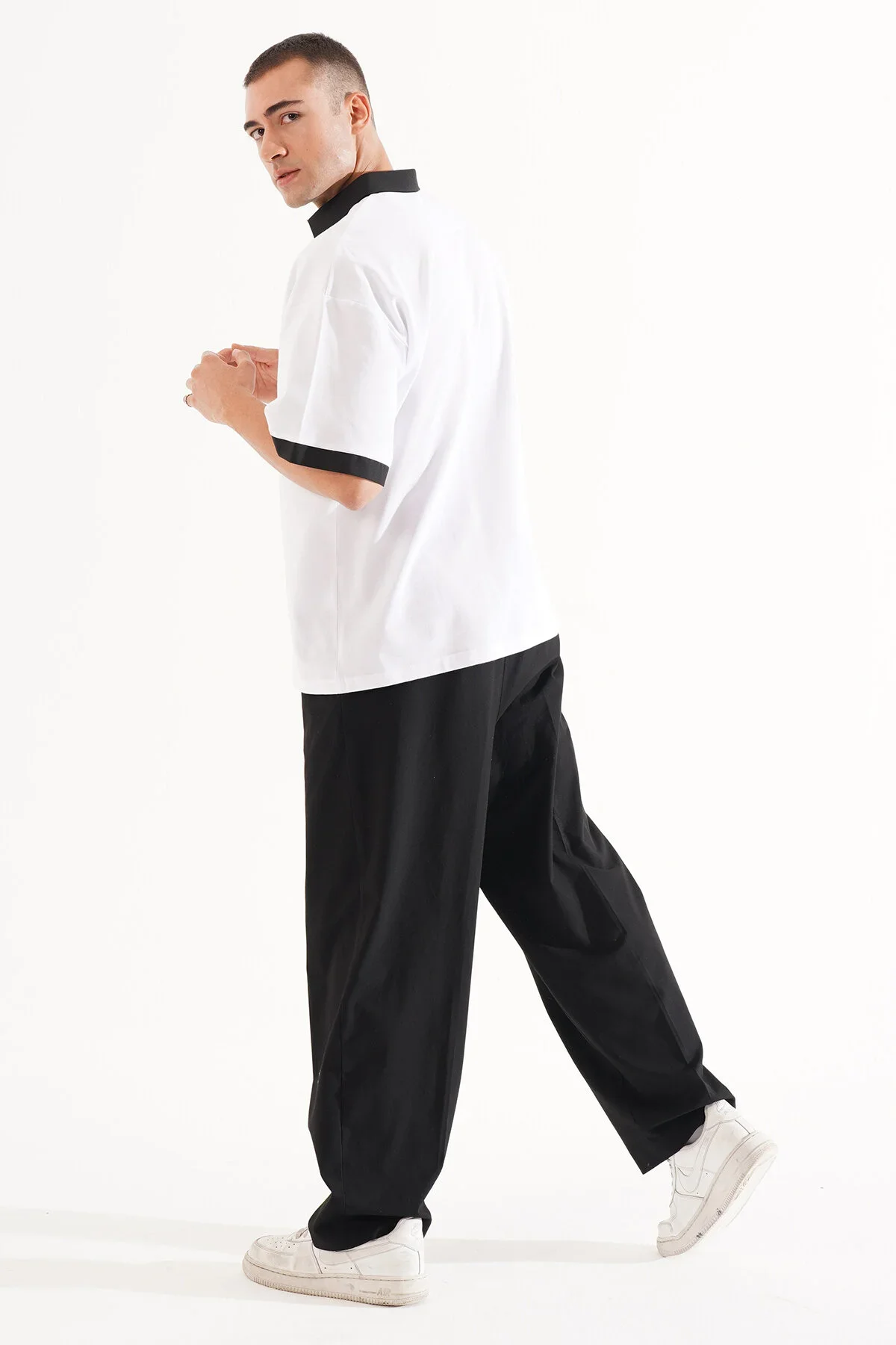 Erkek Oversize Beyaz Polo Yaka T-shirt - görsel 6