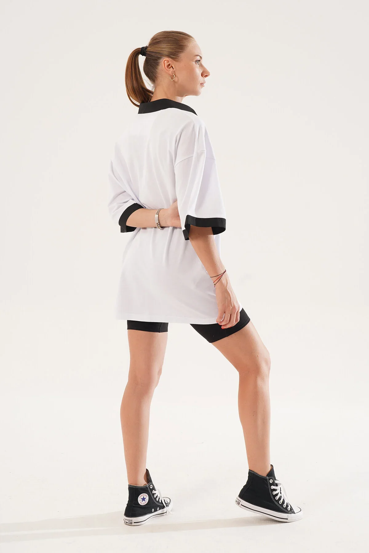 Kadın Oversize Beyaz Polo Yaka T-shirt - görsel 7