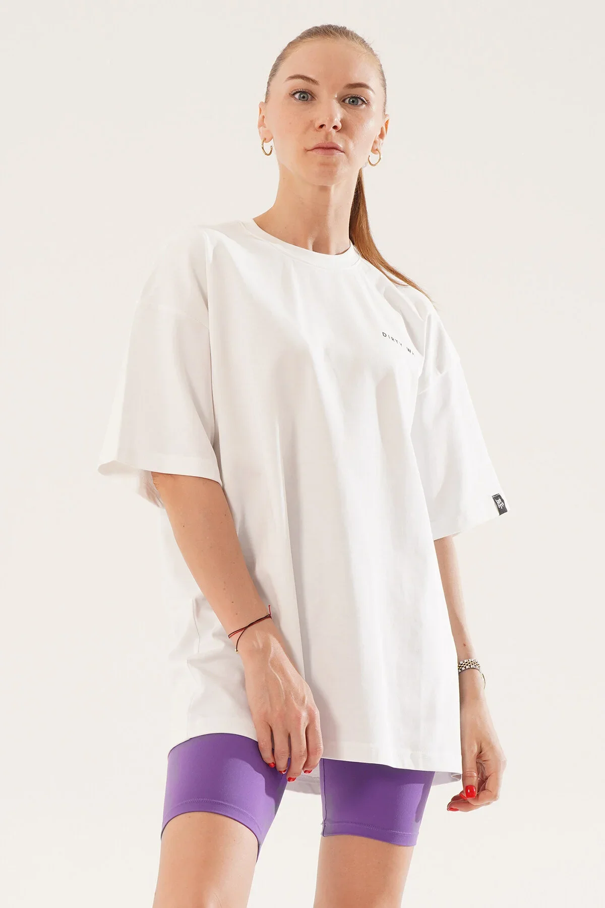 Kadın Kadife Baskılı Beyaz Oversize T-Shirt