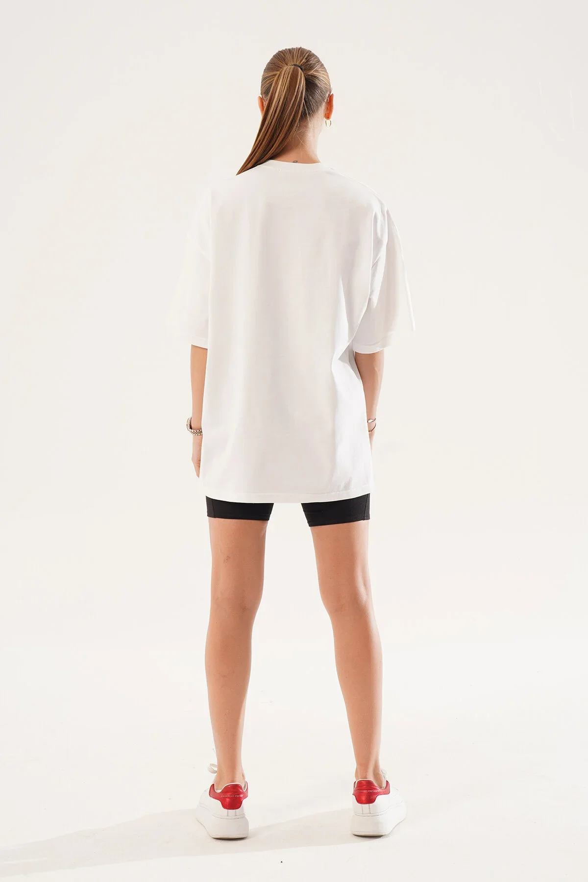 Kadın Beyaz Oversize T-Shirt - görsel 2