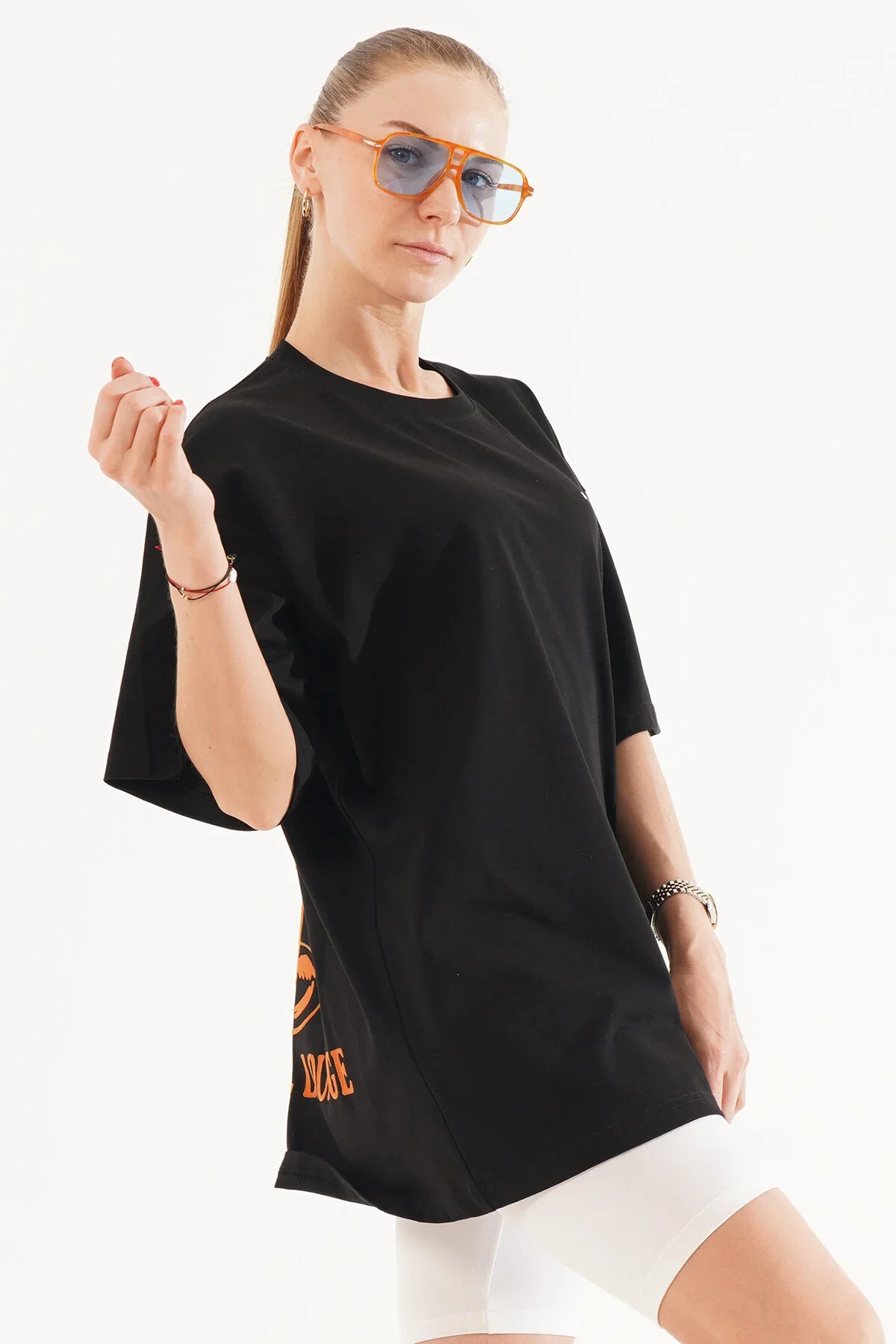 Kadın Kadife Baskılı Siyah Oversize T-Shirt