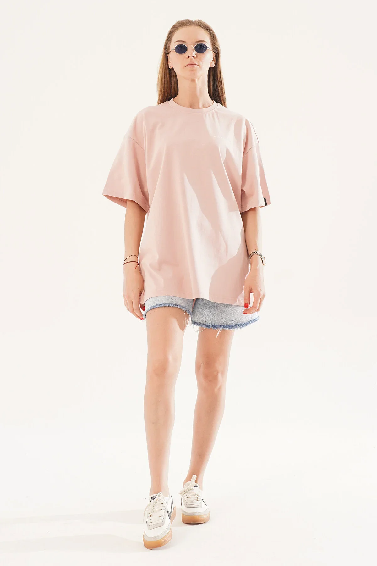 Kadın Kadife Baskılı Pudra Oversize T-Shirt