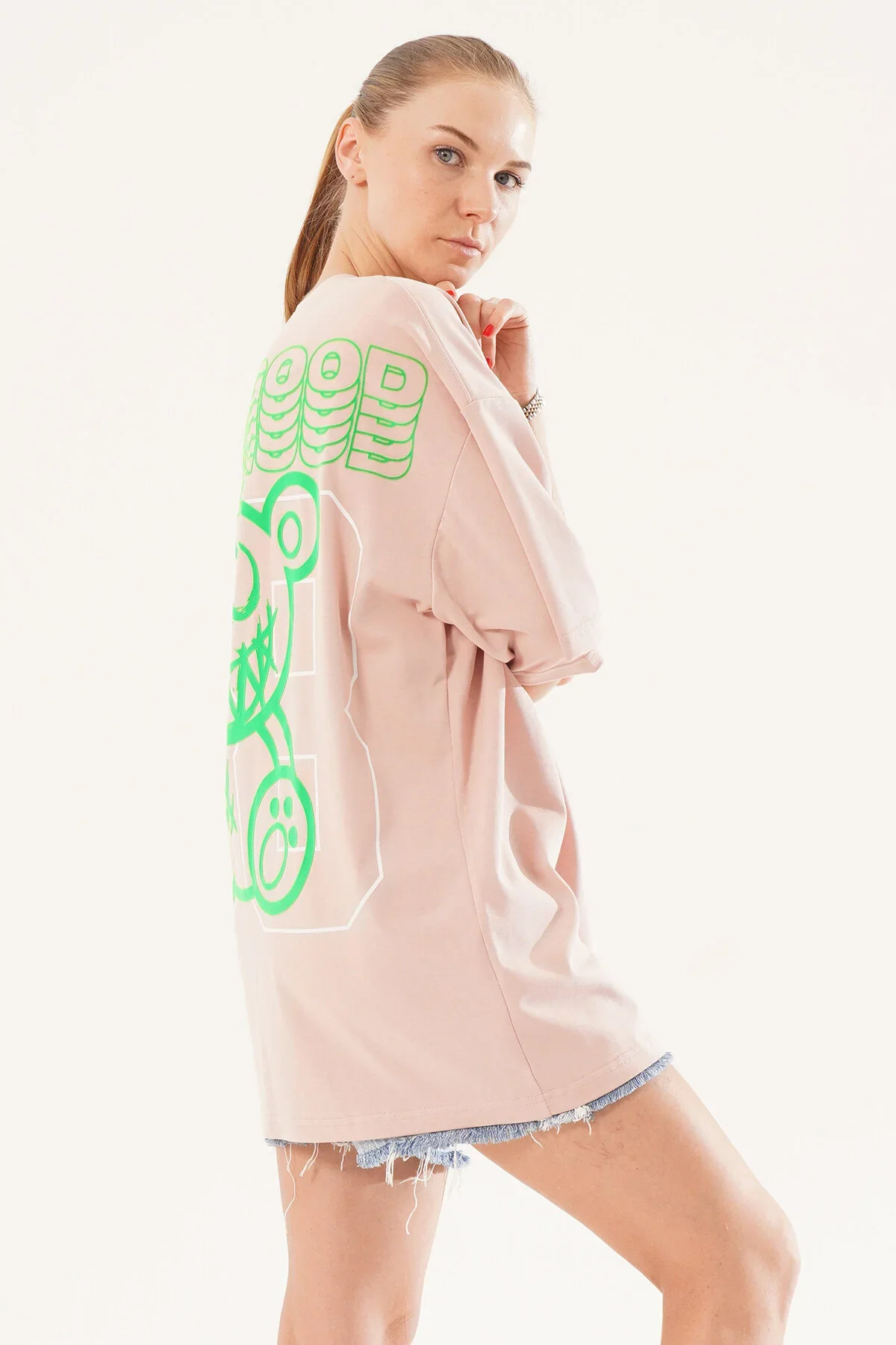 Kadın Kadife Baskılı Pembe Oversize T-Shirt